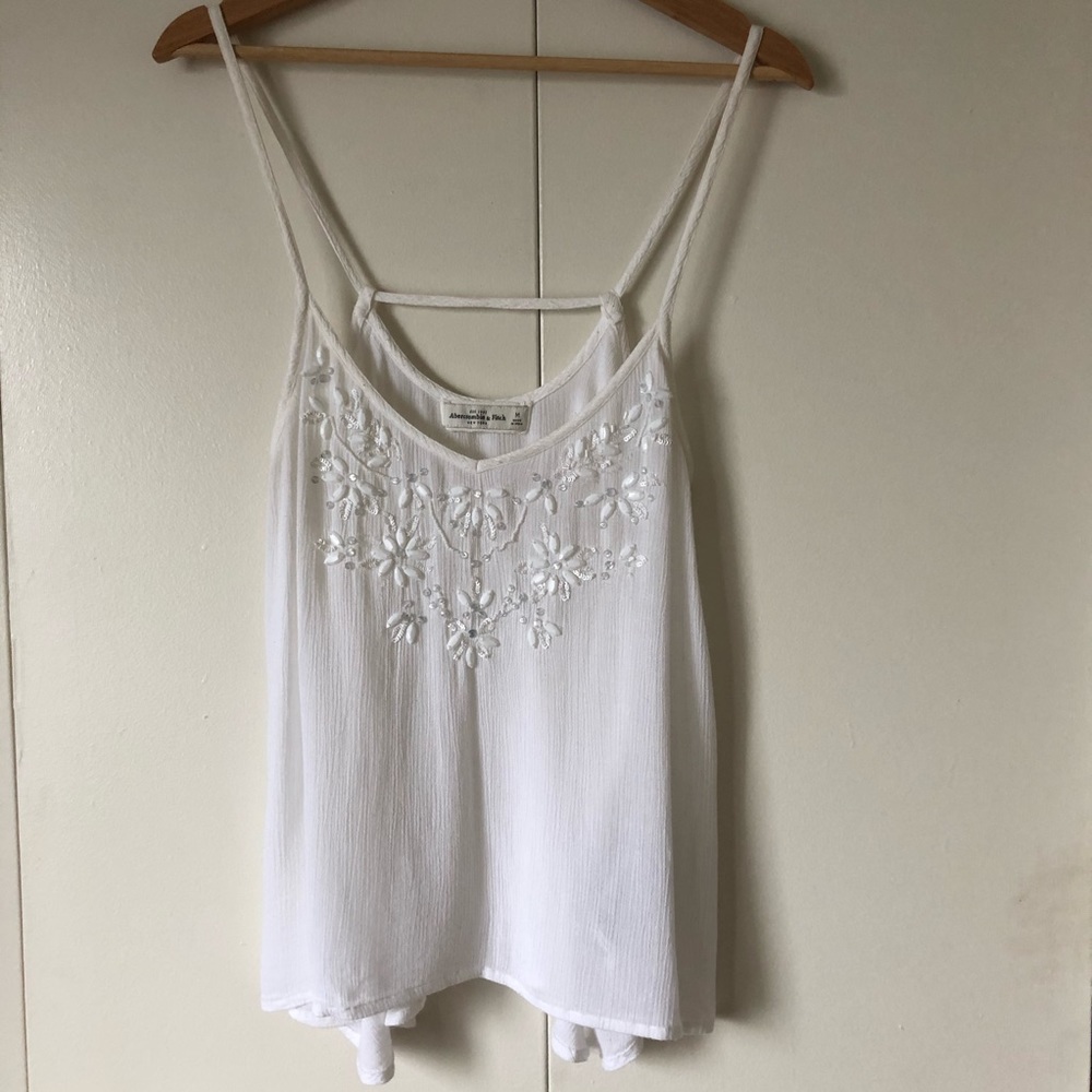 3/$20 Abercrombie White Beaded Tank M